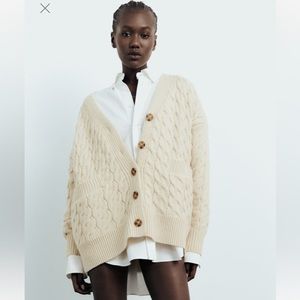 Zara women’s cable knit cardigan beige wool